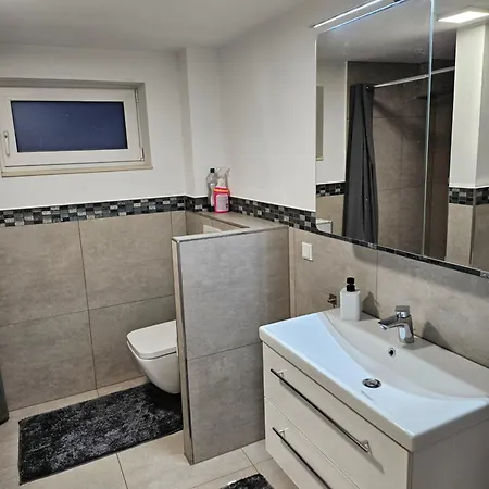 Messelodge Deiker Hoefe * 杜塞尔多夫